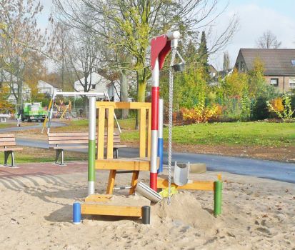 3.3040_EM_11_07_19_Baustelle1_mit_Edelstahlsch__tten_45144_Essen_A20110266_01_-1011-450-350-80