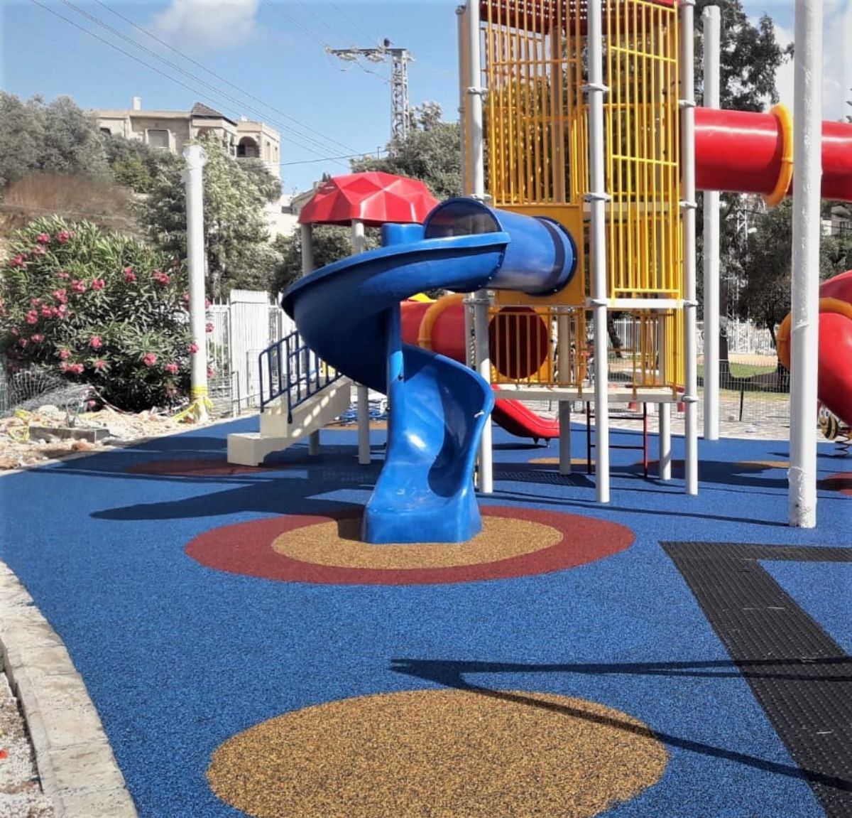 משטחי בטיחות